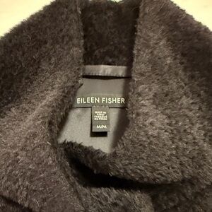 Eileen Fisher Black Alpaca Vest
Women’s Size medium
Runs large